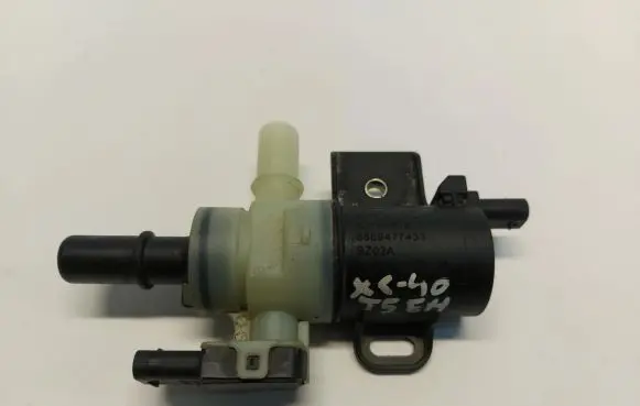 Volvo XC40 Turbo solenoid valve 32139918