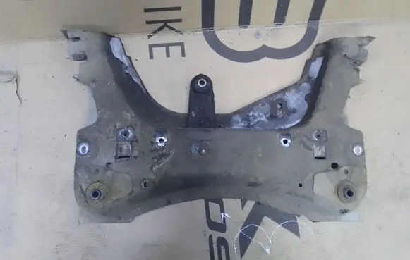Renault Modus Front subframe 