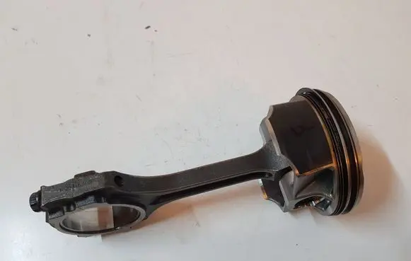 Ford Mustang VI Piston with connecting rod JR3EOK100AD JR3E0K100AD