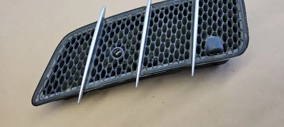 Mercedes-Benz SL R230 Bonnet/hood grill A2308300118 2308300118 2208300272