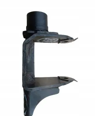 Engine mounting bracket