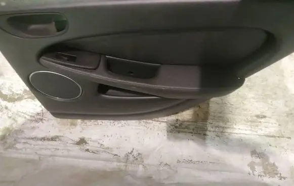 Jaguar X-Type Rear door card panel trim