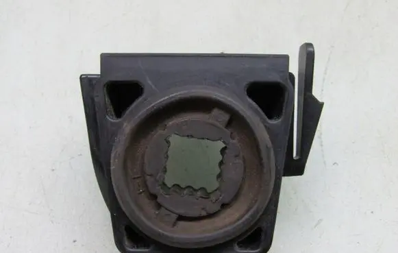 Mazda MX-30 Radiator mount bracket MX30