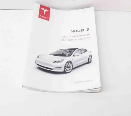 Tesla Model 3 User manual 112978900E