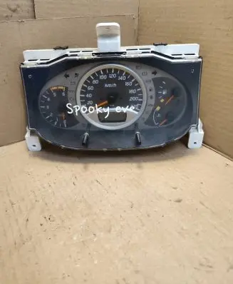 Nissan Almera Tino Speedometer (instrument cluster) BU010 1345529