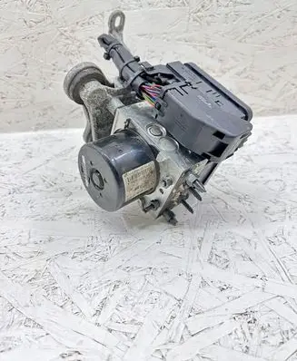 Mercedes-Benz C W204 ABS Pump A1729014100 A1724313812