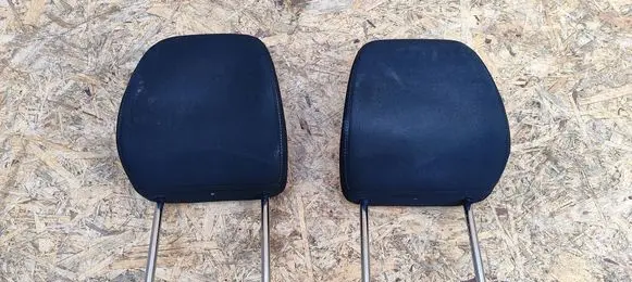 Nissan Qashqai J12 Front seat headrest 