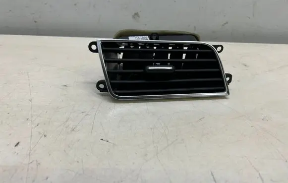 Audi A8 S8 D4 4H Dashboard side air vent grill/cover trim 4H1820902A