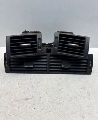 Dash center air vent grill