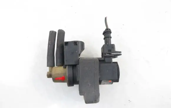 Valve vacuum