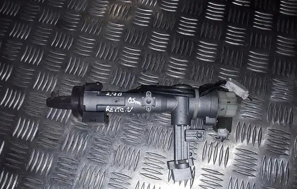 SsangYong Rexton Ignition lock 8697008100