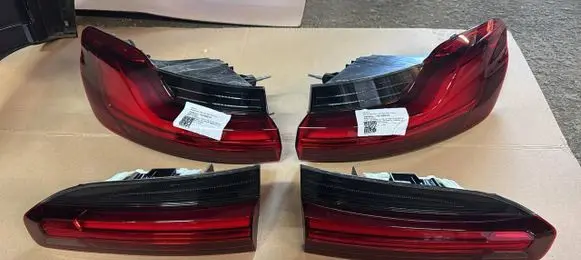 BMW X4 G02 Rear/tail lights set 63217409395 7409395 63217409396