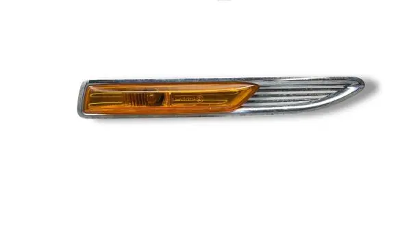 Ford Mondeo MK IV Front fender indicator light 7S7113K354AF