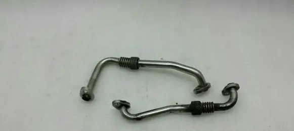 Mercedes-Benz CLS C219 EGR valve line/pipe/hose A1561411404 A1561411304