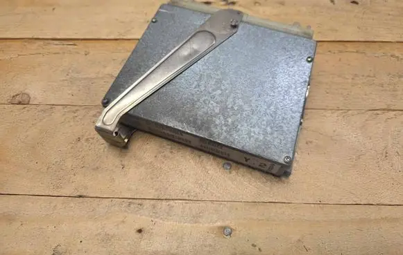 Volvo 850 Engine control unit/module P1275009