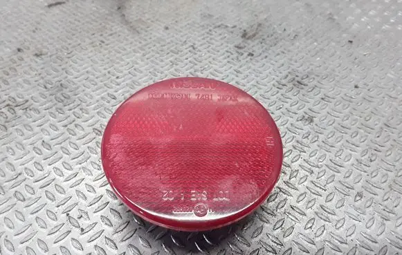 Rear tail light reflector