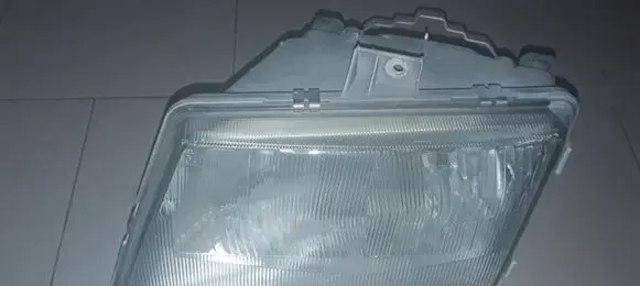 Mercedes-Benz Vito Viano W638 Headlight/headlamp