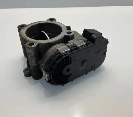 Mercedes-Benz E W211 Throttle valve A6420900270 0281002894 6900922