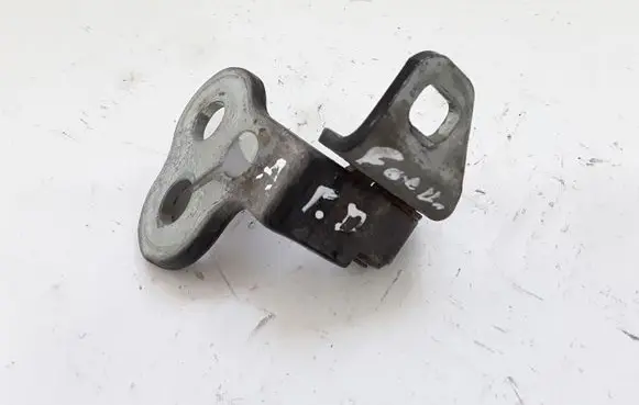 Ford Focus Front door lower hinge 13053ER