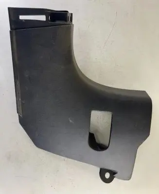 Foot area side trim
