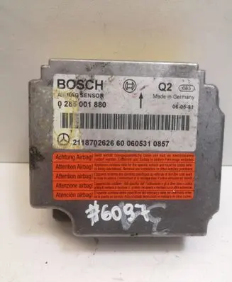 Mercedes-Benz CLS C219 Airbag control unit/module A2118702626