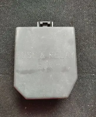 KIA Picanto Fuse box cover 9194007800
