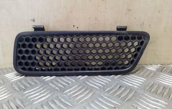 Renault Scenic I Front grill 7700428466B