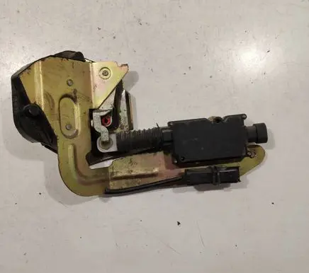 Peugeot 807 Rear door lock