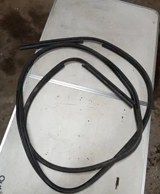 Land Rover Range Rover Sport L320 Engine compartment rubber 