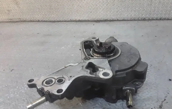 Volkswagen Sharan Vacuum pump 038145209A
