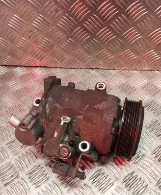Volkswagen Polo IV 9N3 Air conditioning (A/C) compressor (pump) 6Q0820803K