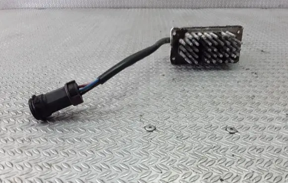 Audi A8 S8 D2 4D Heater blower motor/fan resistor 5DS00645505