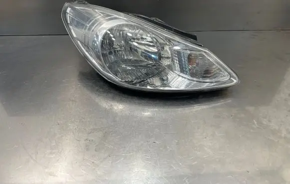 Hyundai i10 Headlight/headlamp 921020X0