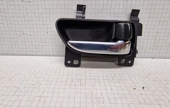 Subaru Outback Front door interior handle