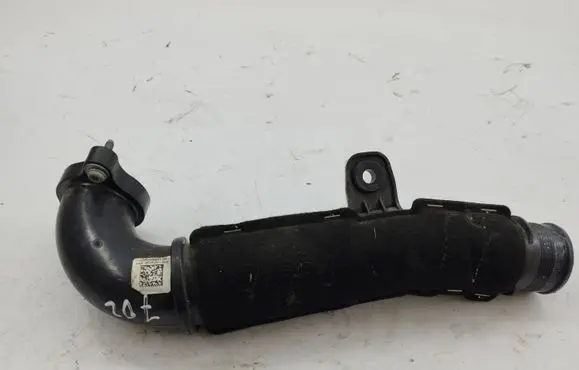 Audi Q5 SQ5 Intercooler hose/pipe 04l145762