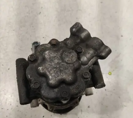 Renault Clio III Air conditioning (A/C) compressor (pump) 8200351251