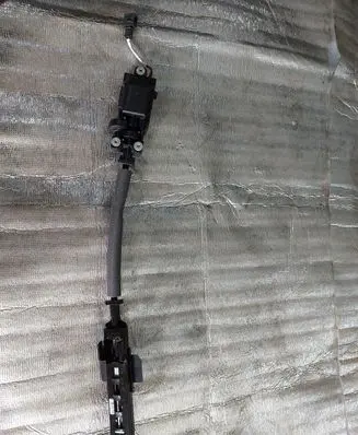 Audi A8 S8 D4 4H Seat belt adjustment motor 4H0857833