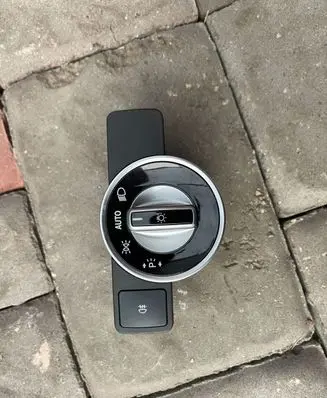 Mercedes-Benz CLS C218 X218 Light switch A2129050551