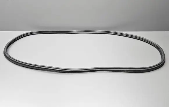 Trunk rubber seal (body)
