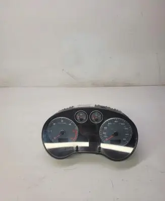 Audi A3 S3 8P Speedometer (instrument cluster) 8P0920982H
