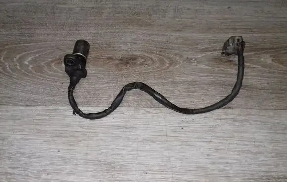 Volvo V70 Crankshaft position sensor 1275599