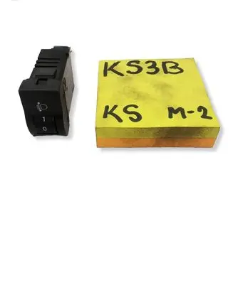 Mazda 3 I Headlight level height control switch BP4K666F0