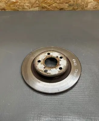Toyota Avensis T270 Rear brake disc