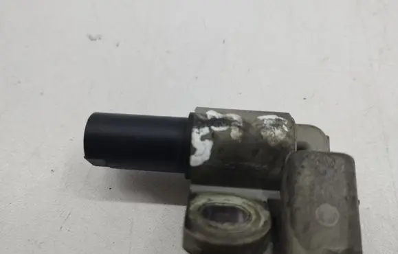 Ford Focus C-MAX Camshaft position sensor 9665443480