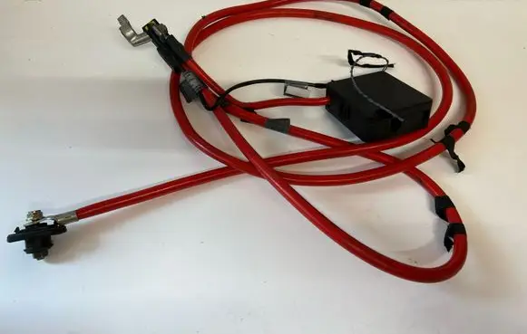 BMW 3 E46 Positive cable (battery) 10304410