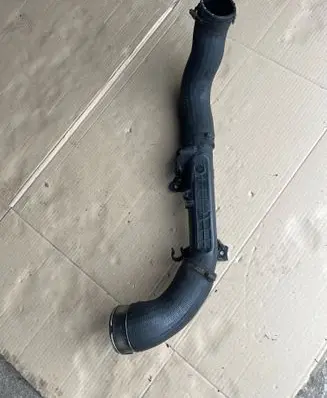 Volvo XC60 Intercooler hose/pipe 31368609