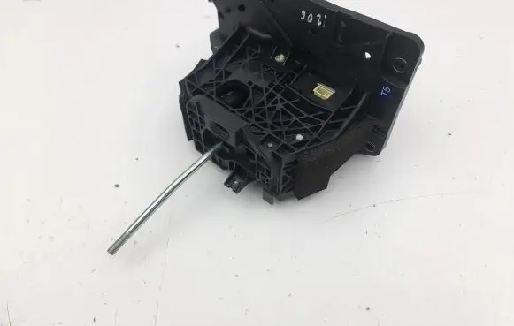 Lexus IS III XE30 Gear selector 