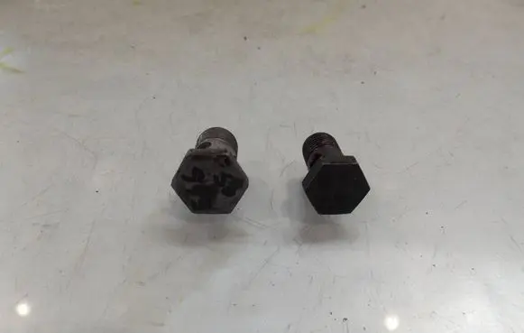 BMW 3 E46 Front suspension camber bolt 