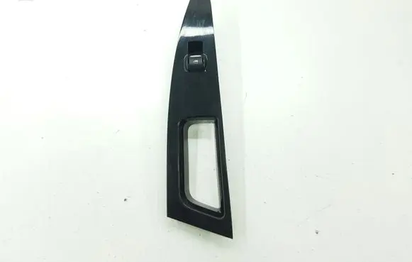 Ford Mondeo MK V Electric window control switch DS7314A568B DS7314A568