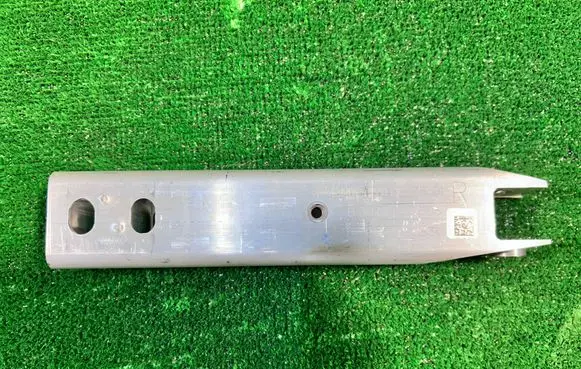 BMW 3 G20 G21 Front bumper shock/impact absorber 9478578